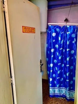 Comfort Ortak Ranzalı Oda, Ortak Banyo