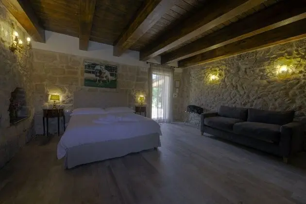 Comfort Tek Büyük veya İki Ayrı Yataklı Oda