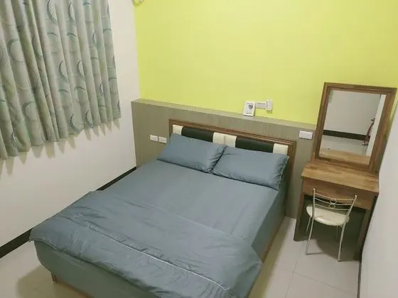 Basic Tek Büyük Yataklı Oda (101)