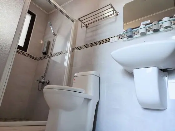Comfort Dört Kişilik Oda (202)