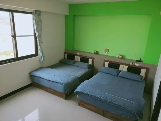 Comfort Dört Kişilik Oda (202)