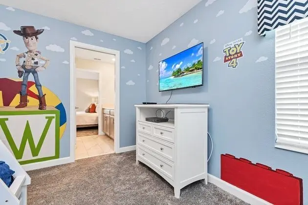 Villa (2707BOOK)
