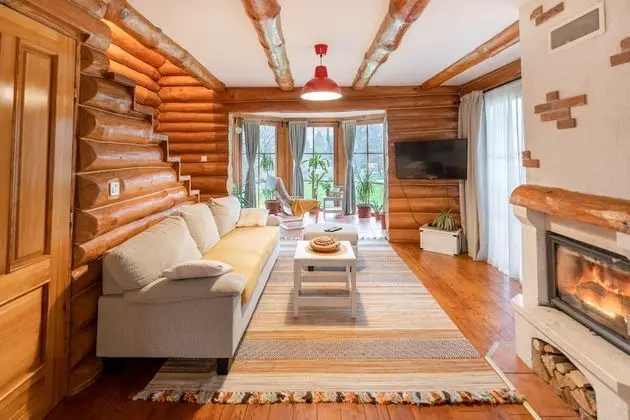 Family Ev, Birden Çok Yatak, Bahçeli (Family Friendly Hazelnut House)