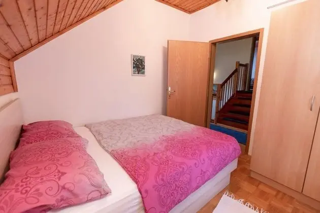 Family Ev, Birden Çok Yatak, 2 Banyolu, Bahçeli (Family Friendly House Marija)