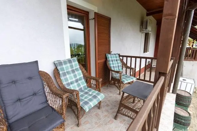 Family Ev, Birden Çok Yatak, 2 Banyolu, Bahçeli (Family Friendly House Marija)