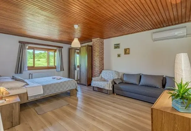 Family Ev, 2 Çift Kişilik Yatak, Bahçeli (Family Friendly Rural House Jeka)