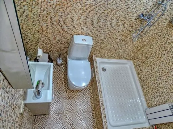 Family Dört Kişilik Oda, Ortak Banyo