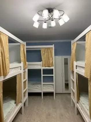 Ortak Ranzalı Oda, Karma Ranzalı Oda (1 Bed in 10 Person Dorm)
