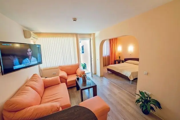 Stüdyo, Balkon