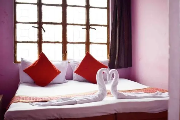 Basic Tek Büyük Yataklı Oda