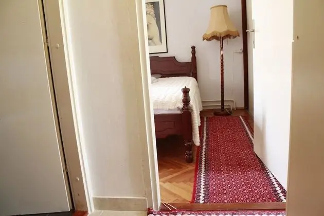 Apart Daire, 1 Çift Kişilik Yatak ve Çekyat
