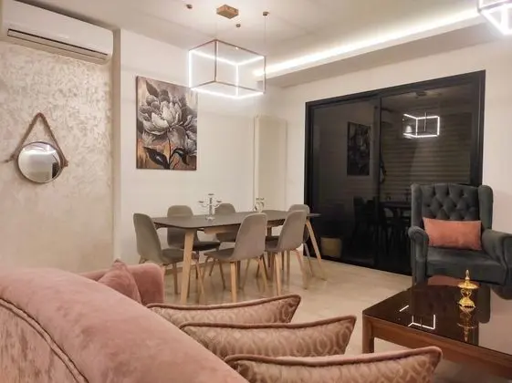 Villa, 2 Yatak Odası, Engellilere Uygun, Sigara İçilebilir