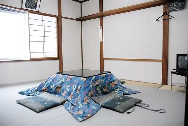 Traditional Oda (4 Occupancy with Shared Bathroom)