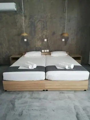 Basic Stüdyo (2 Adults)
