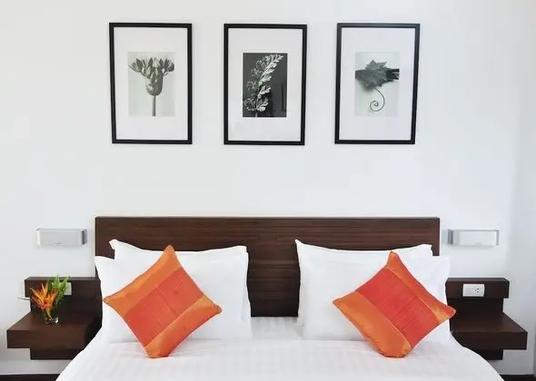 Deluxe Double Bed with Garden View