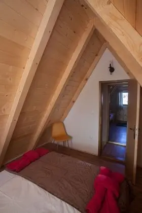 Grand Dağ Evi, Dağ Manzaralı, Dağ Yamacı