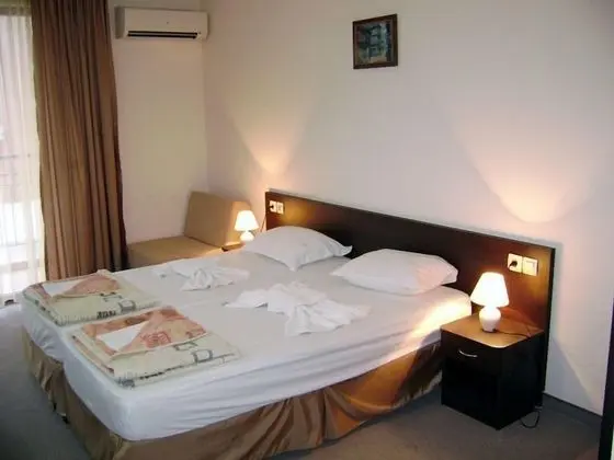 Tek Büyük Yataklı Oda, Balkon