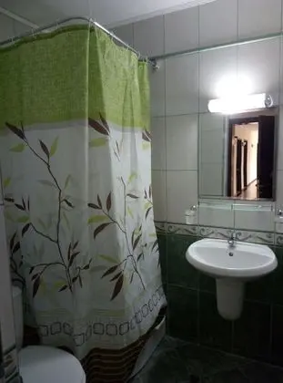 Üç Kişilik Oda, Balkon