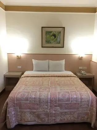 Business Tek Büyük Yataklı Oda