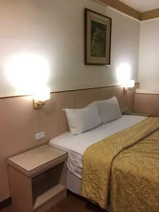 Business Tek Büyük Yataklı Oda