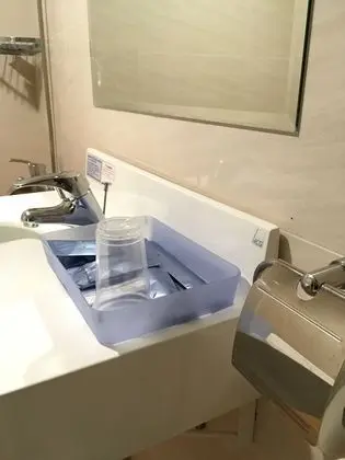 Business Tek Büyük Yataklı Oda
