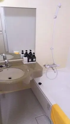 Standard Oda (with 2 150cm beds & light breakfast)