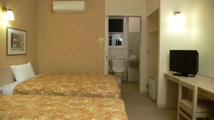 Standard Oda (with 2 150cm beds & light breakfast)