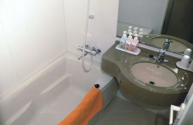Standard Oda (with 2 150cm beds & light breakfast)