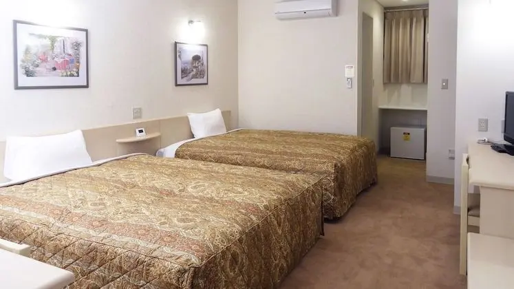 Standard Oda (with 2 150cm beds & light breakfast)