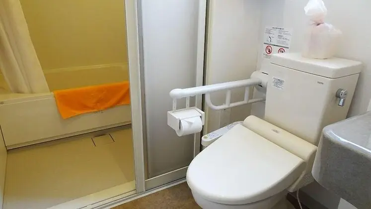 Standard Oda (with 2 150cm beds & light breakfast)