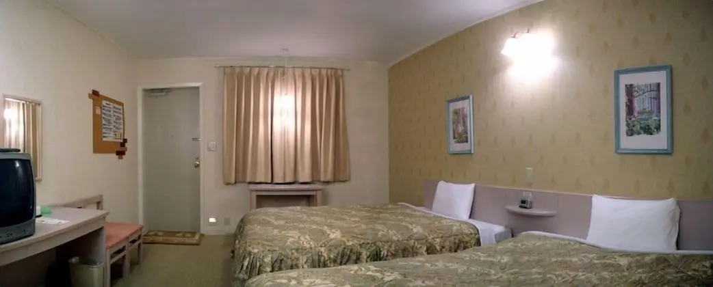 Standard Oda (with 2 150cm beds & light breakfast)