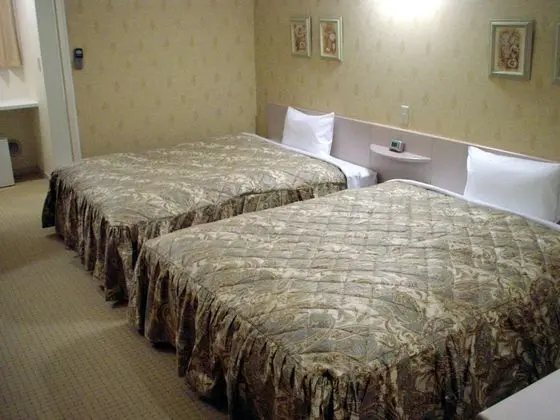 Standard Oda (with 2 150cm beds & light breakfast)