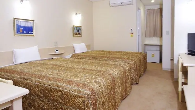 Standard Oda (with 2 150cm beds & light breakfast)