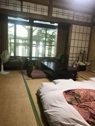 Traditional Oda, Sigara İçilmez (Japanese Style, for 2-4 Guests)