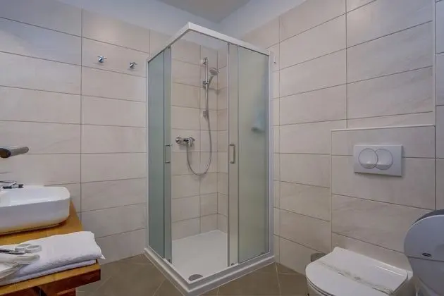 Superior Tek Büyük Yataklı Oda