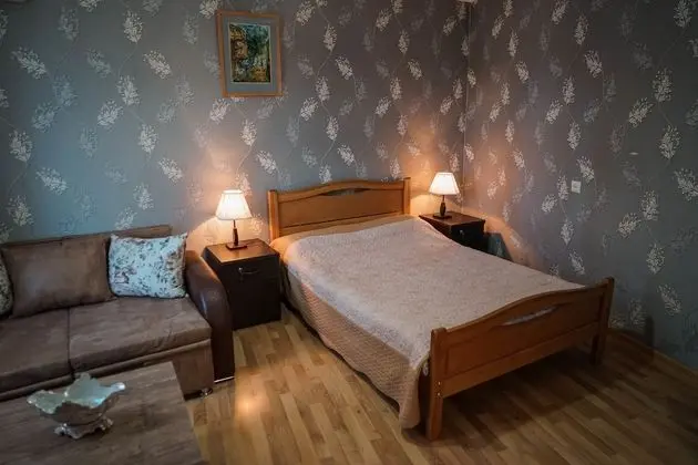Standard Üç Kişilik Oda, 1 Çift Kişilik Yatak ve Çekyat, Bahçe Manzaralı