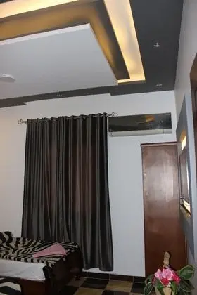 Deluxe Tek Büyük veya İki Ayrı Yataklı Oda, 2 Büyük (Queen) Boy Yatak, Özel Banyo, Şehir Manzaralı