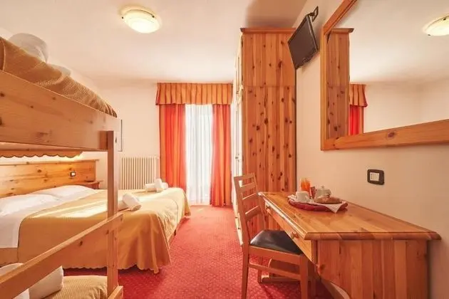 Comfort Dört Kişilik Oda