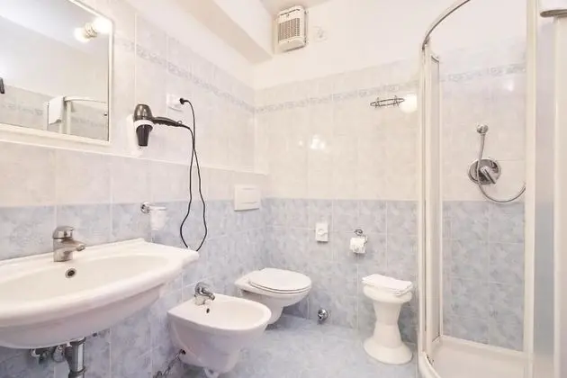 Comfort Dört Kişilik Oda