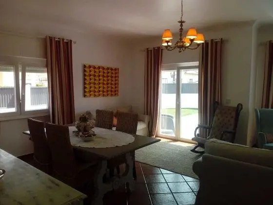 Family Villa, 4 Yatak Odası, Kişiye Özel Havuzlu