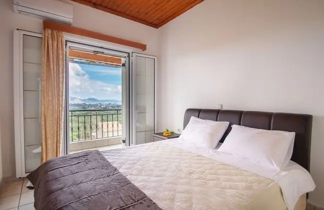Comfort Tek Büyük Yataklı Oda, 2 Yatak Odası, Koy Manzaralı
