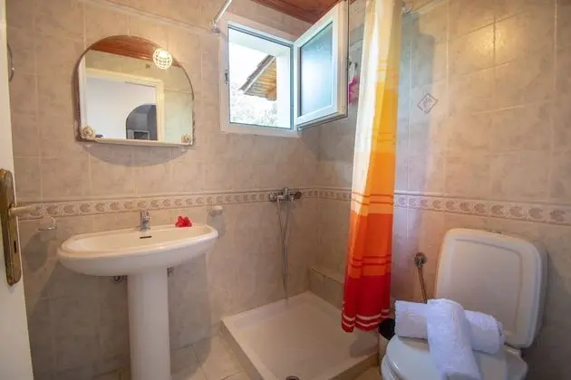 Comfort Tek Büyük Yataklı Oda, 2 Yatak Odası, Koy Manzaralı