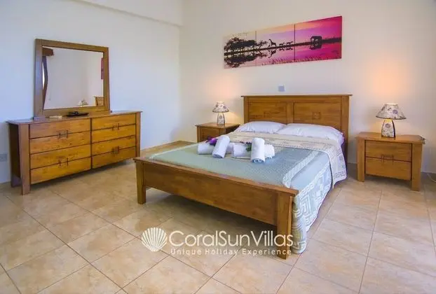 Villa, 4 Yatak Odası, Sigara İçilebilir, Balkon