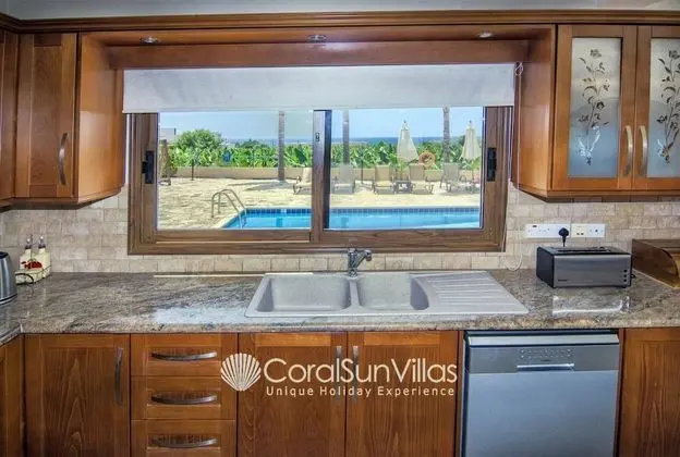 Villa, 4 Yatak Odası, Sigara İçilebilir, Balkon