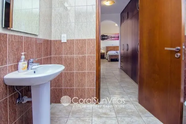 Villa, 4 Yatak Odası, Sigara İçilebilir, Balkon