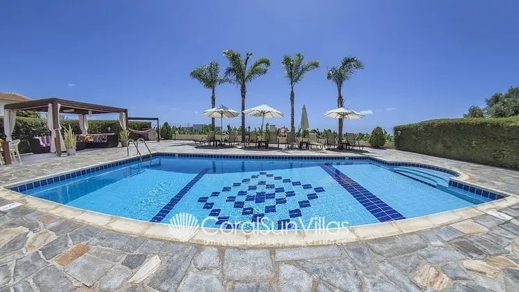 Villa, 4 Yatak Odası, Sigara İçilebilir, Balkon