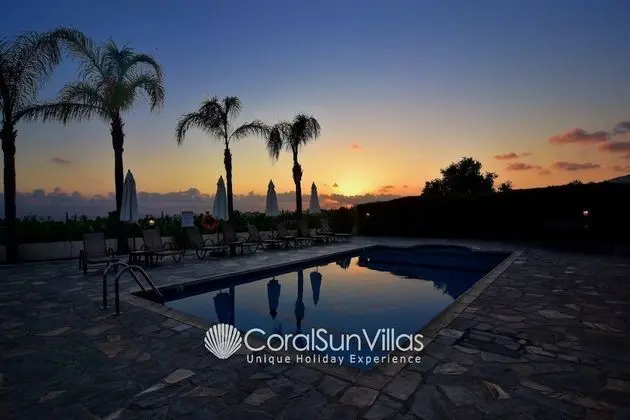 Villa, 4 Yatak Odası, Sigara İçilebilir, Balkon