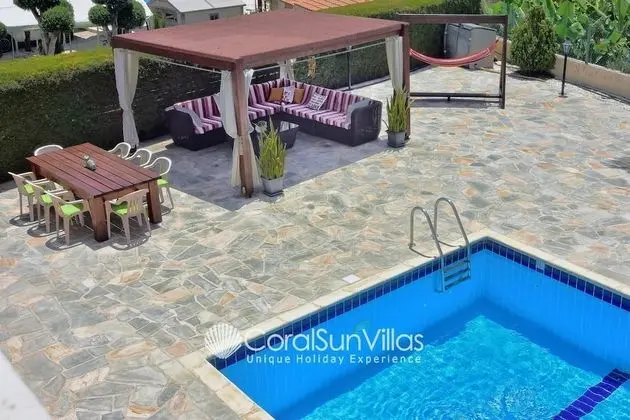 Villa, 4 Yatak Odası, Sigara İçilebilir, Balkon