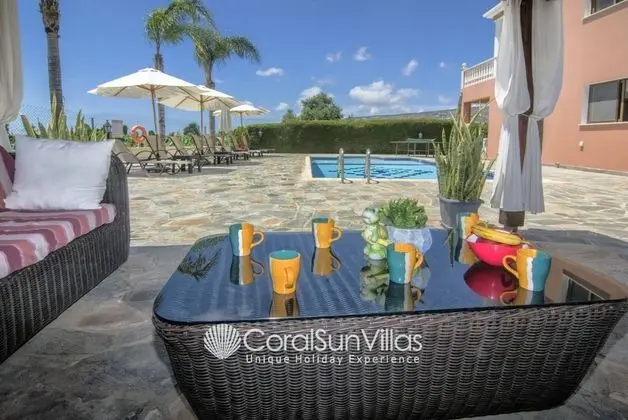 Villa, 4 Yatak Odası, Sigara İçilebilir, Balkon