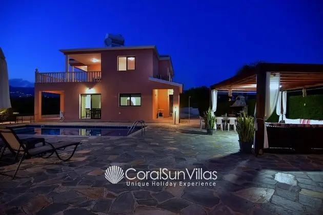 Villa, 4 Yatak Odası, Sigara İçilebilir, Balkon